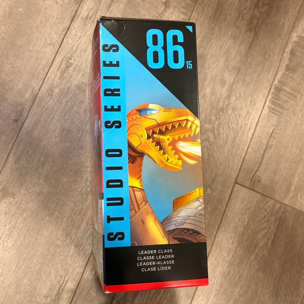 Transformers Studio Series 86 Dinobot Sludge – Leader Class - Picture 5 of 6